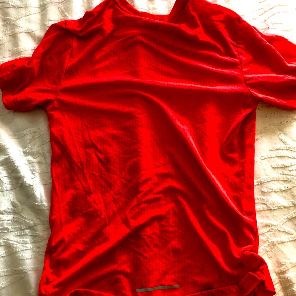 Nike Breathe Rise 365 Running Shirt, men’s small
